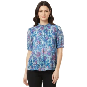 Floral blouse with puffed sleeves